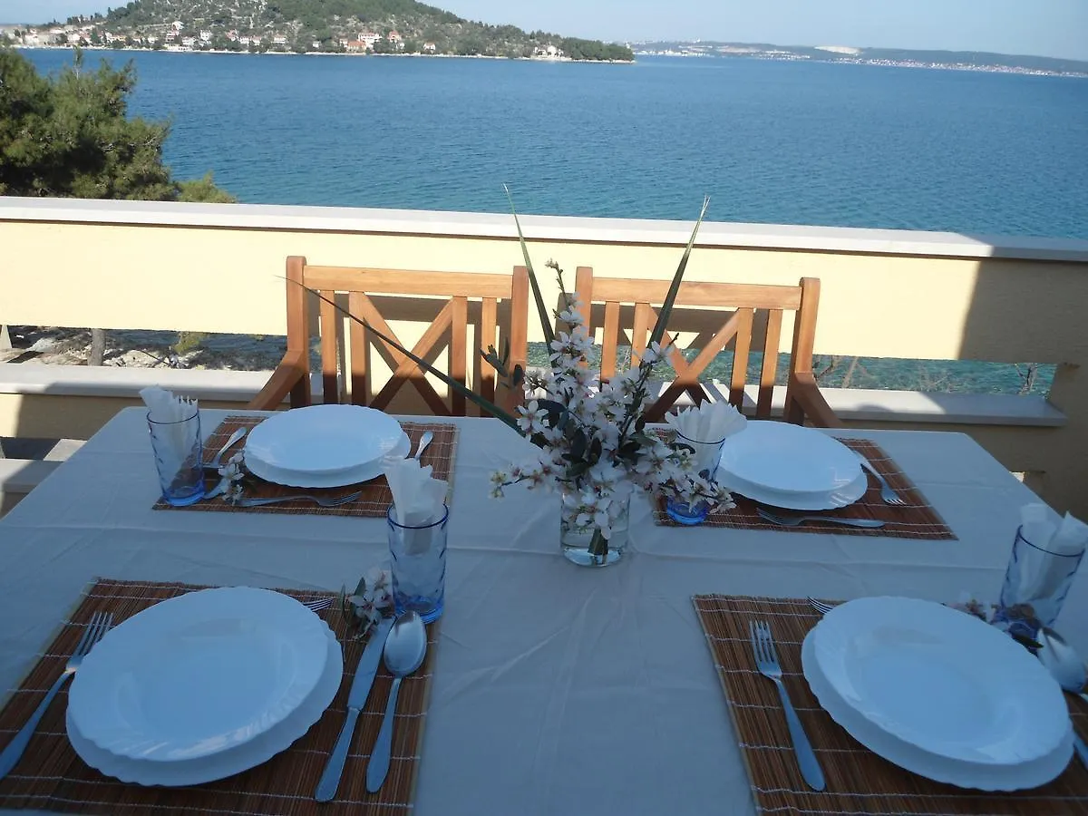 Apartment Bella Vista Kali